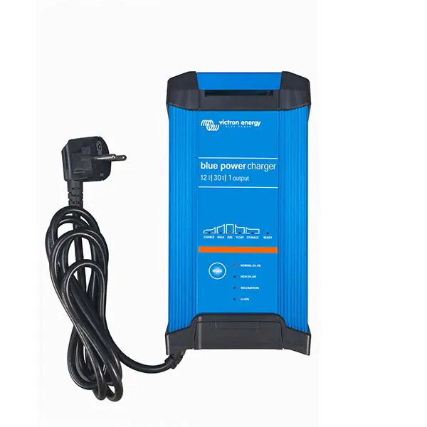 Akkulaturi Victron Blue Smart IP65 24/8 (1)